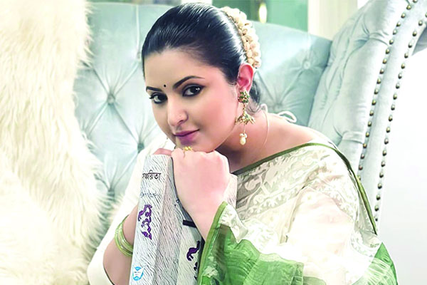 প্রতিকূলতায় পরীমণি