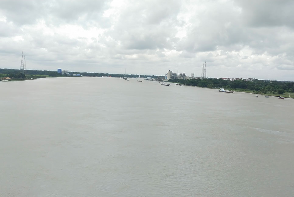 সুরমা-মেঘনা নদীর পানি বেড়ে বিপৎসীমার ২৮ সেন্টিমিটার উপরে