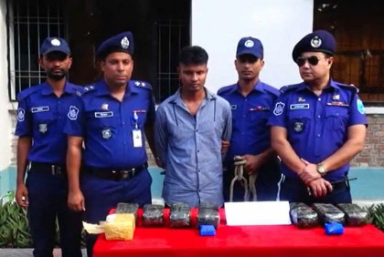 নারায়ণগঞ্জে ৮০ হাজার ইয়াবাসহ যুবক আটক