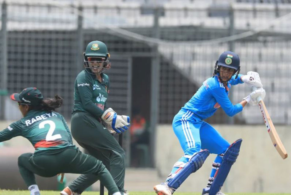 বাংলাদেশের সামনে ভারতের ২২৯ রানের চ্যালেঞ্জ
