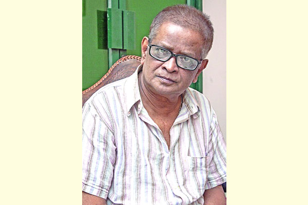 অন্যরকম হুমায়ূন