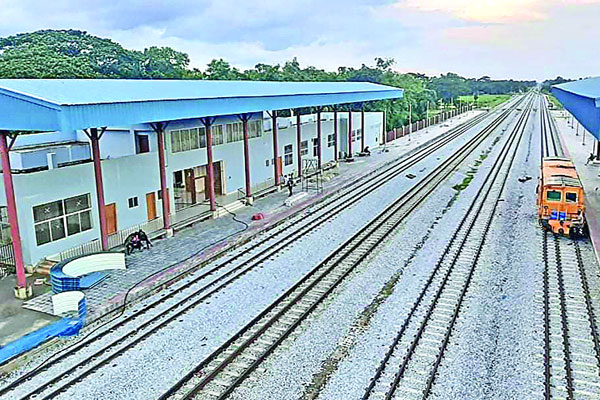 চার ঘণ্টায় ঢাকা থেকে চট্টগ্রাম