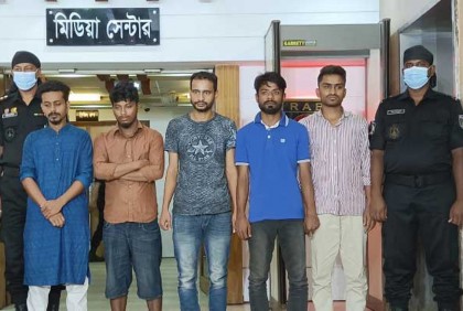 কিডনি বেচে ‘প্রতারিত হয়ে’ নিজেই গড়েন চক্র

