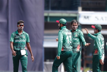 ফাইনালের লক্ষ্যে ভারতকে ব্যাটিংয়ে পাঠাল বাংলাদেশ