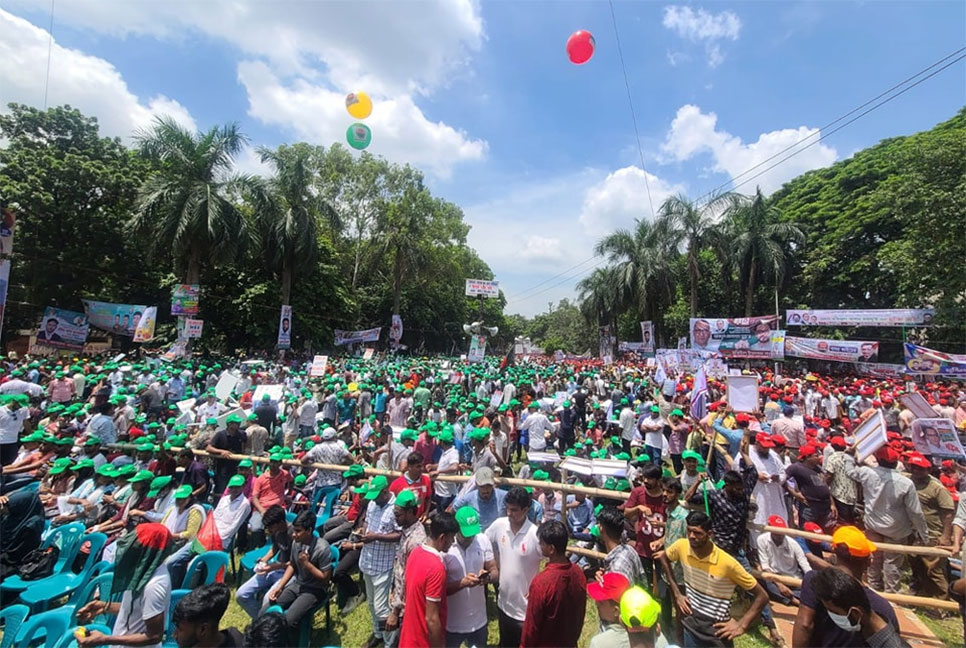 তারুণ্যের সমাবেশে জড়ো হচ্ছে বিএনপির নেতাকর্মীরা 