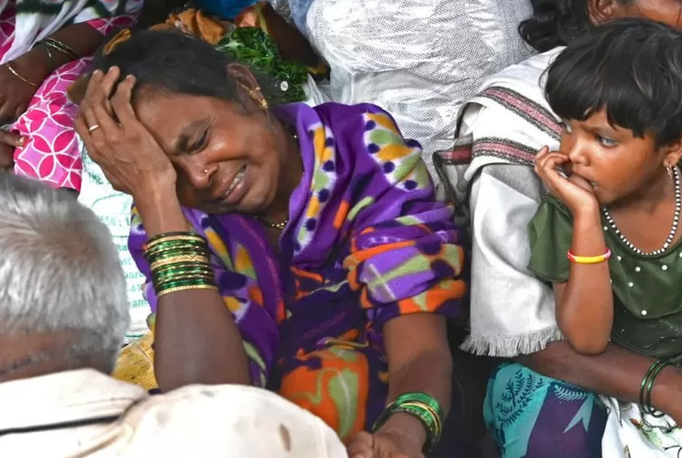 ভারতে ভূমিধসে মৃতের সংখ্যা বেড়ে ২২,  নিখোঁজ ১০৫