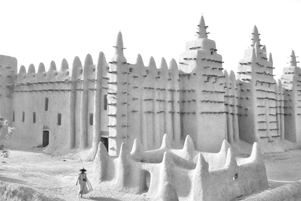 বিশ্বের বিস্ময় যে মসজিদ