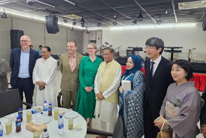 রাজনীতিক-কূটনীতিকদের সম্মানে তথ্যমন্ত্রীর সাংস্কৃতিক সন্ধ্যা