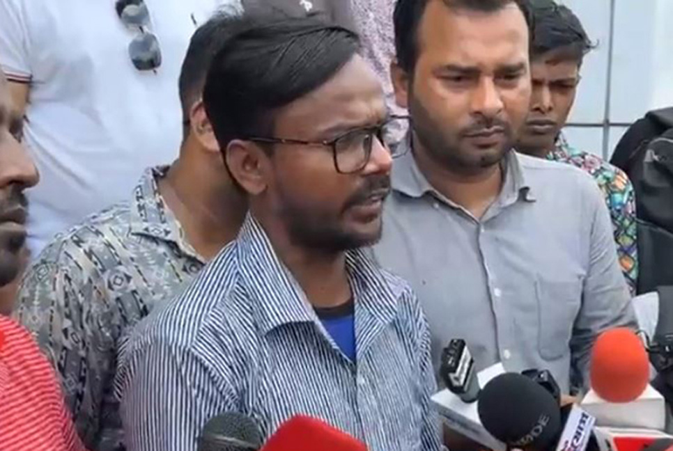 পুনরায় নির্বাচন চেয়ে ইসিতে লিখিত অভিযোগ হিরো আলমের 


