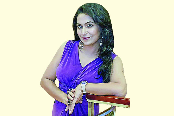 আমরা অভিনয়শিল্পীরা অনেক বেশি হিপোক্র্যাট