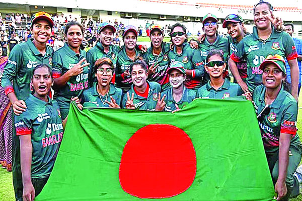 ভারতের সঙ্গে নাটকীয় টাই