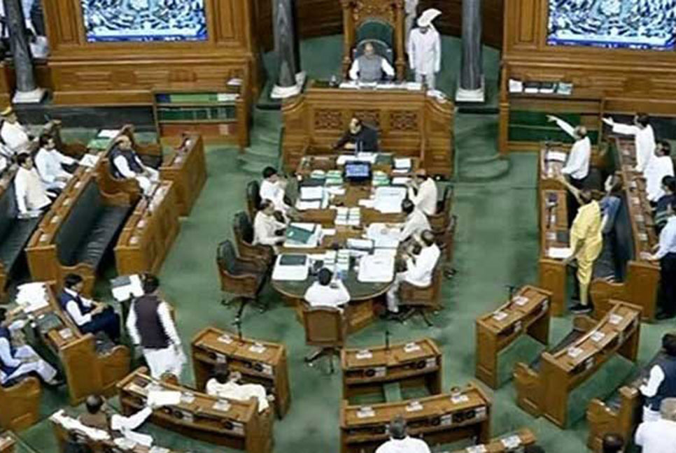 মণিপুরের ঘটনায় উত্তাল ভারতের সংসদ, দফায় দফায় মুলতবি