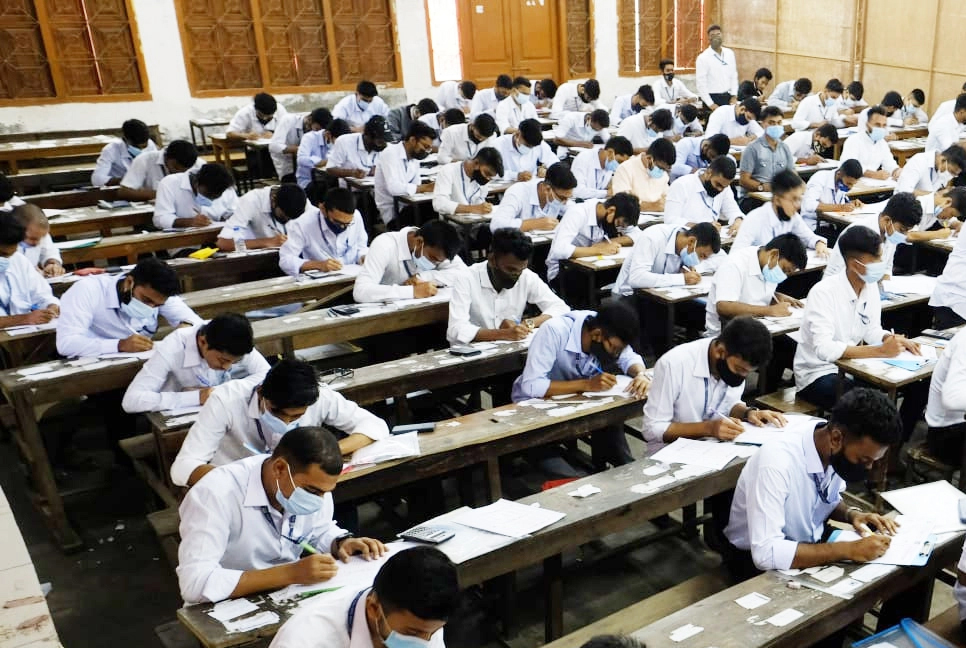 এসএমএস ও অনলাইনে পাওয়া যাবে এসএসসির ফল