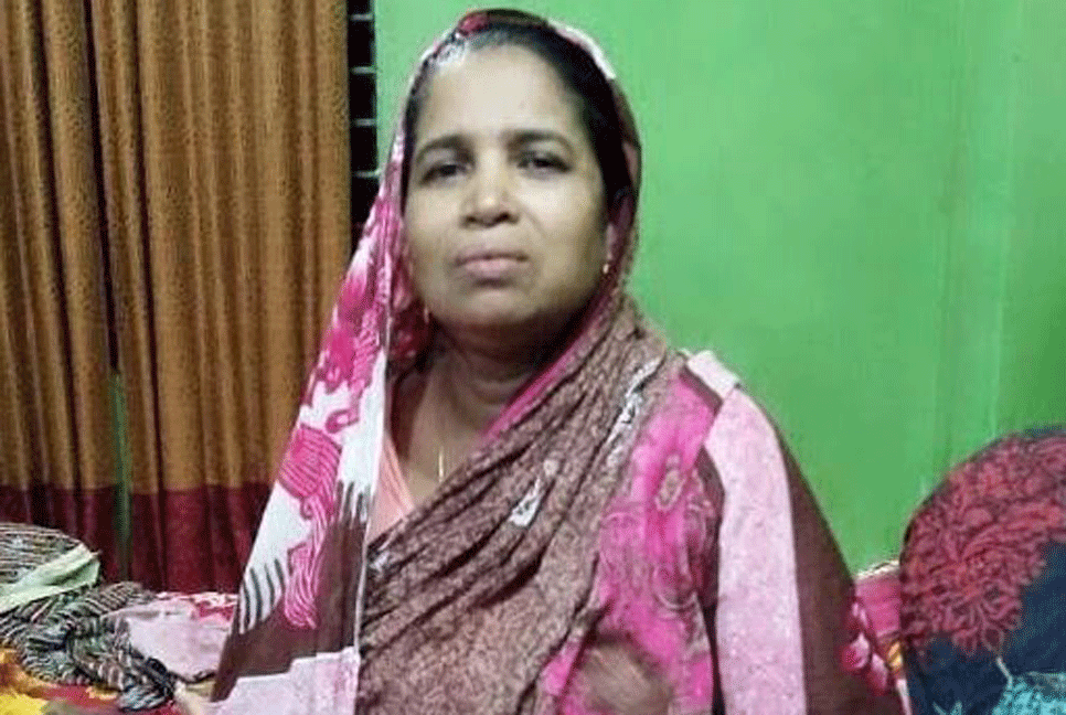 নাঙ্গলকোটে ঘরে ঢুকে নারীকে হত্যা