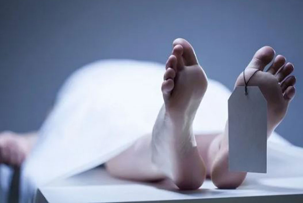 স্বামীর দেহ পাঁচ টুকরা করে খালের পানিতে ফেললেন স্ত্রী, অতঃপর…
