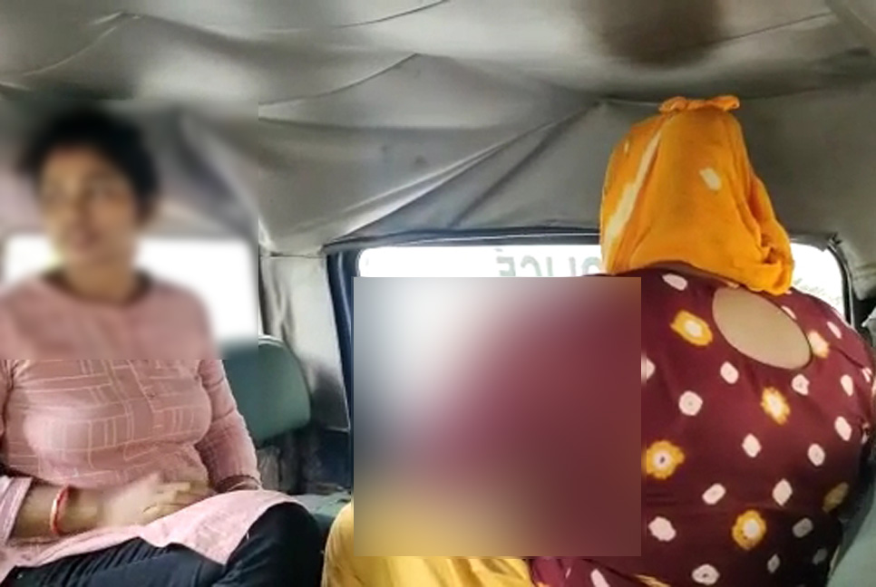 সন্তান বিক্রির অর্থে মা-বাবার মোবাইল কেনা-হানিমুন!  

