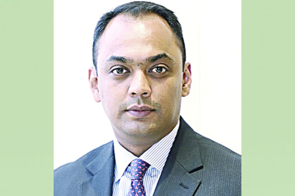 অস্থিতিশীলতায় ব্যবসায়ীরা আতঙ্কে