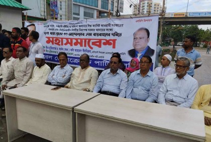 এই সরকারকে বিদায় নিতেই হবে : কর্নেল অলি