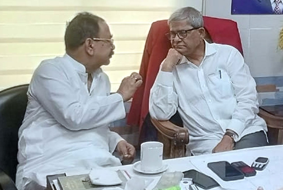 গয়েশ্বরকে দেখতে গেলেন মির্জা ফখরুল

