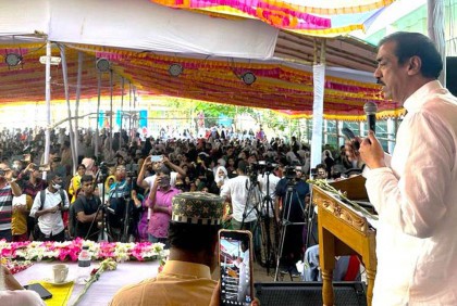 সন্ত্রাসী কার্যক্রম করে ক্ষমতায় আসতে পারবেন না: শামীম ওসমান 
