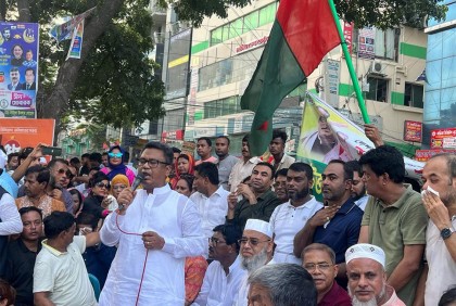নির্বাচন অনুষ্ঠানের কর্তৃত্ব সরকারের হাতে নেই, সকল ক্ষমতা ইসি’র : হুইপ স্বপন