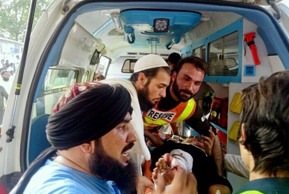 পাকিস্তানে রাজনৈতিক সমাবেশে বিস্ফোরণে নিহত বেড়ে ৪৫