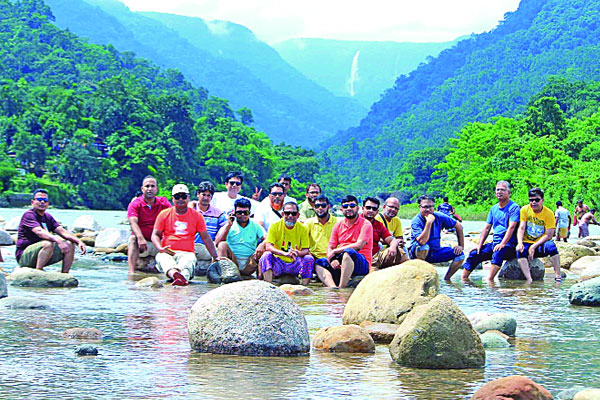 নুড়ি পাথরের বিছানাকান্দি