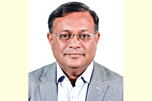 তারেক জিয়া ভাঙচুর ও আগুন দেওয়ার জন্য ফোন করে নির্দেশ দিচ্ছেন : তথ্যমন্ত্রী