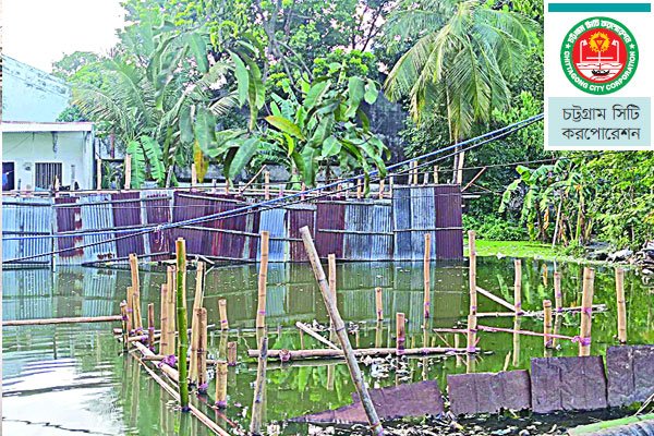 থামছেই না পুকুর ভরাট