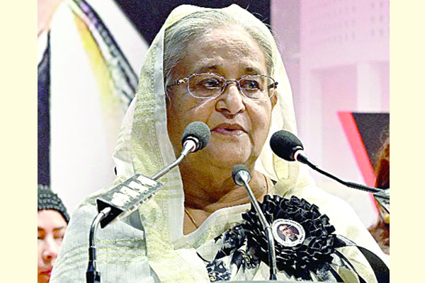 আওয়ামী লীগ কখনো পালায় না : প্রধানমন্ত্রী