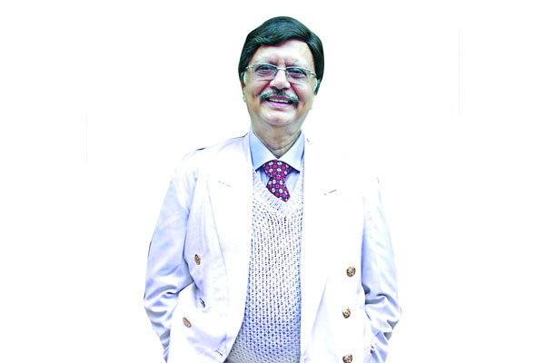 একজন বাবা সবসময়ই ছেলের কাজে খুশি থাকে