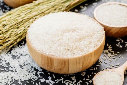 চাল রফতানিতে ভারতের নিষেধাজ্ঞার সুযোগ নেবে পাকিস্তান