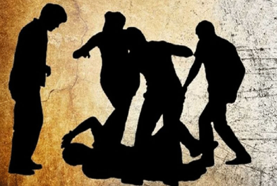 তুচ্ছ ঘটনায় রাজধানীতে লেগুনাচালককে পিটিয়ে হত্যা