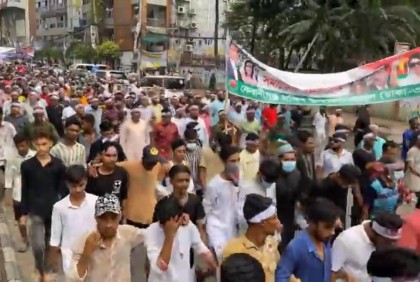 পল্টনে বিএনপি নেতাকর্মীদের ভিড়