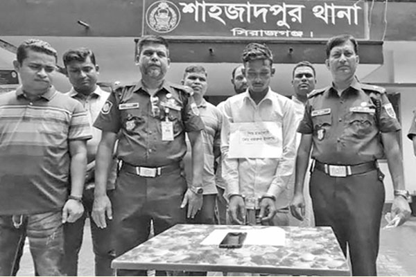 কানের দুলের জন্য শিশুকে হত্যা, ঘাতক আটক