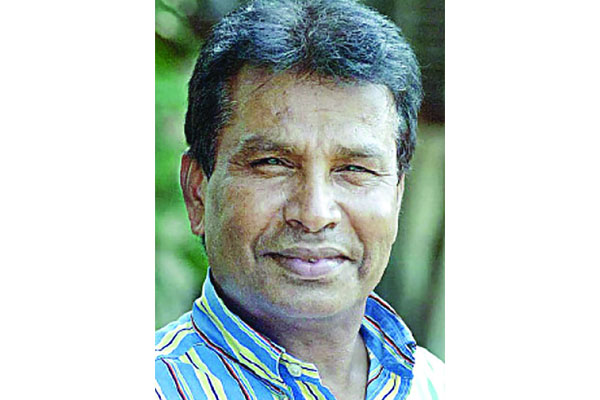 এমন পুরস্কার যোগ্যদেরই মানায়
