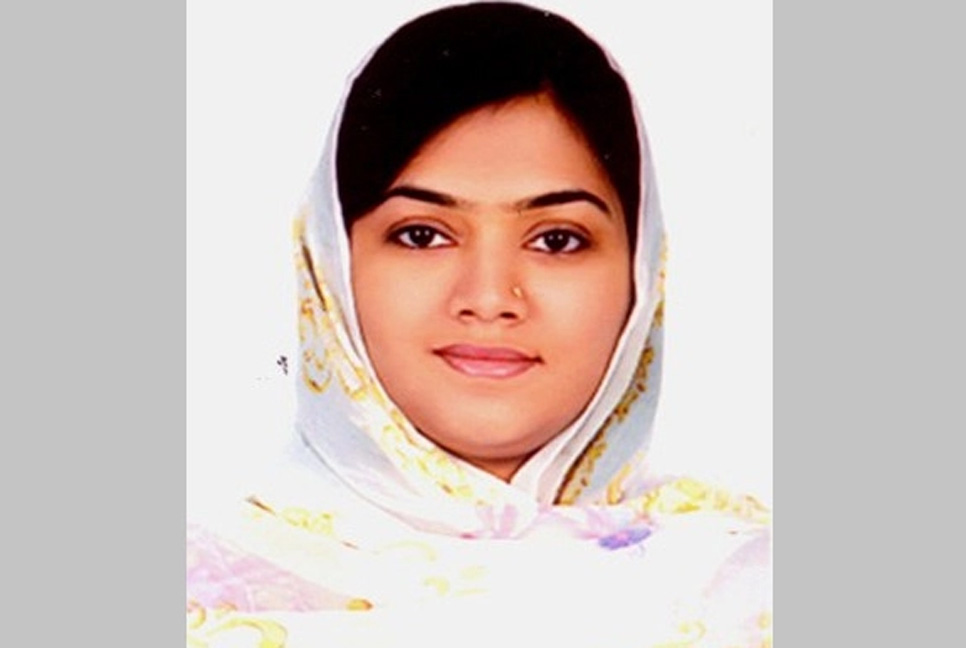 ওমান থেকে দেশে ফিরেছেন সেই নারী এমপি