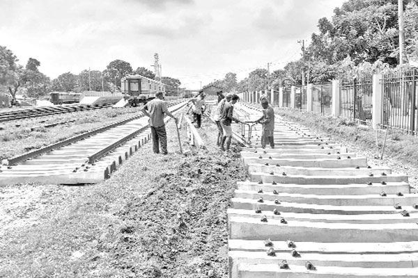 থাকবে না ক্রসিংয়ে বিড়ম্বনা সহজ হবে লোড-আনলোড