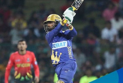 ব্যাটে এলো না বড় রান, হারলো হৃদয়ের দল
