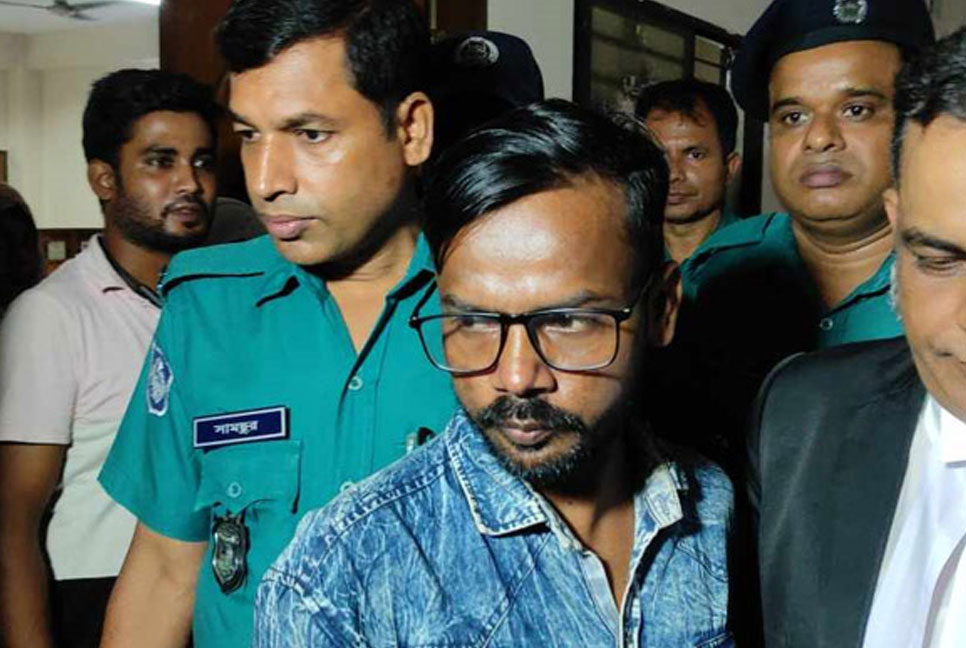  রিজভীর নামে হিরো আলমের ৫০ কোটি টাকার মানহানি মামলা
