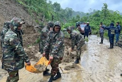 চট্টগ্রাম ও বান্দরবানে বন্যা পরিস্থিতি-ভূমিধস মোকাবিলায় সেনা মোতায়েন