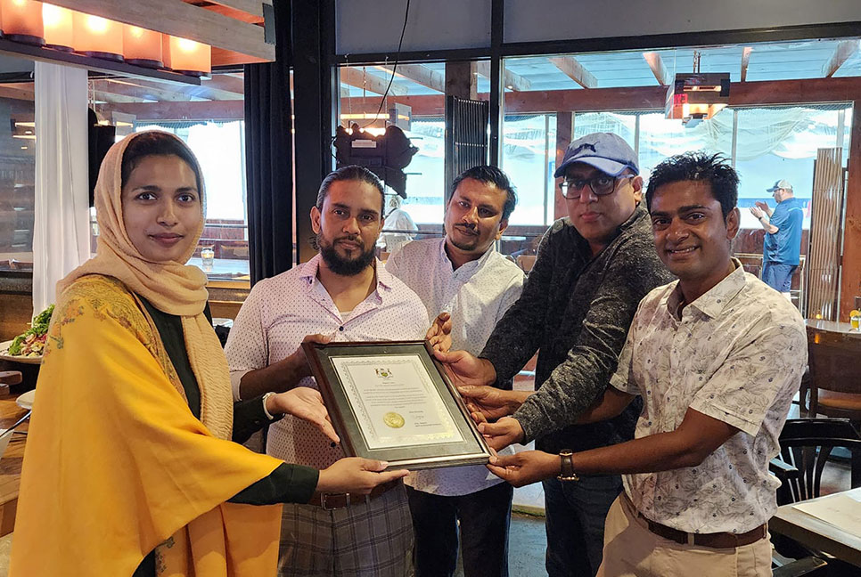 টরন্টোয় বাংলাদেশি মালিকানাধীন রেস্তারাঁর যাত্রা শুরু 