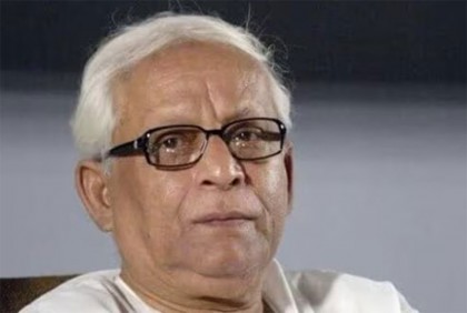 হাসপাতাল থেকে বাড়ি ফিরলেন সাবেক মুখ্যমন্ত্রী বুদ্ধদেব ভট্টাচার্য 