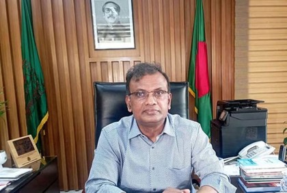 নভেম্বরে জাতীয় সংসদ নির্বাচনের তফসিল: ইসি আনিছুর
