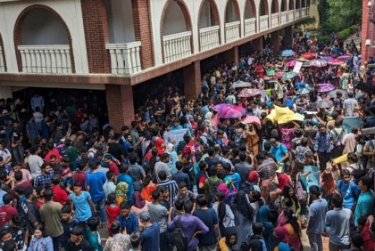 আবরার হত্যা : ‘বহিষ্কৃত’ বিটু ক্লাসে ফেরায় শিক্ষার্থীদের প্রতিবাদ