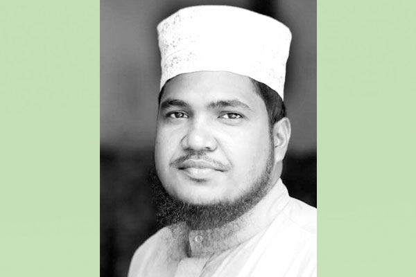 হে শান্তিহারা মানুষ! কামেল মুর্শিদ থেকে নাও অন্তরের প্রসাধনী