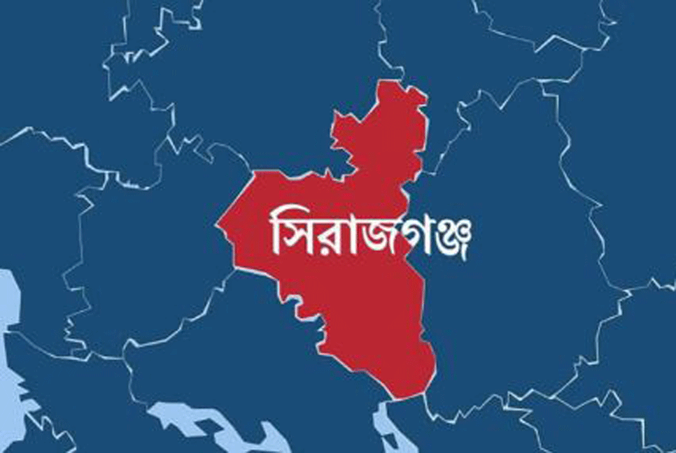 সিরাজগঞ্জে মেম্বারকে কুপিয়ে রক্তাক্ত করলো চেয়ারম্যান
