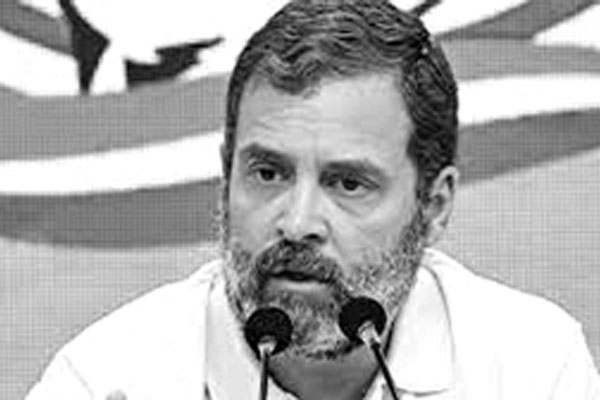 মণিপুরে আগুন নিভুক, চান না মোদি