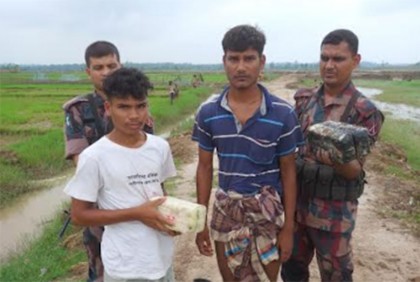উখিয়ায় ইয়াবাসহ মাদক কারবারি আটক