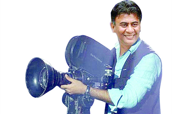 চলচ্চিত্রের সেই ফেরিওয়ালা